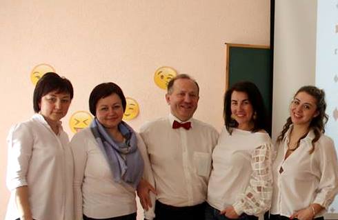 Команда викладачів Червоний Бантик.